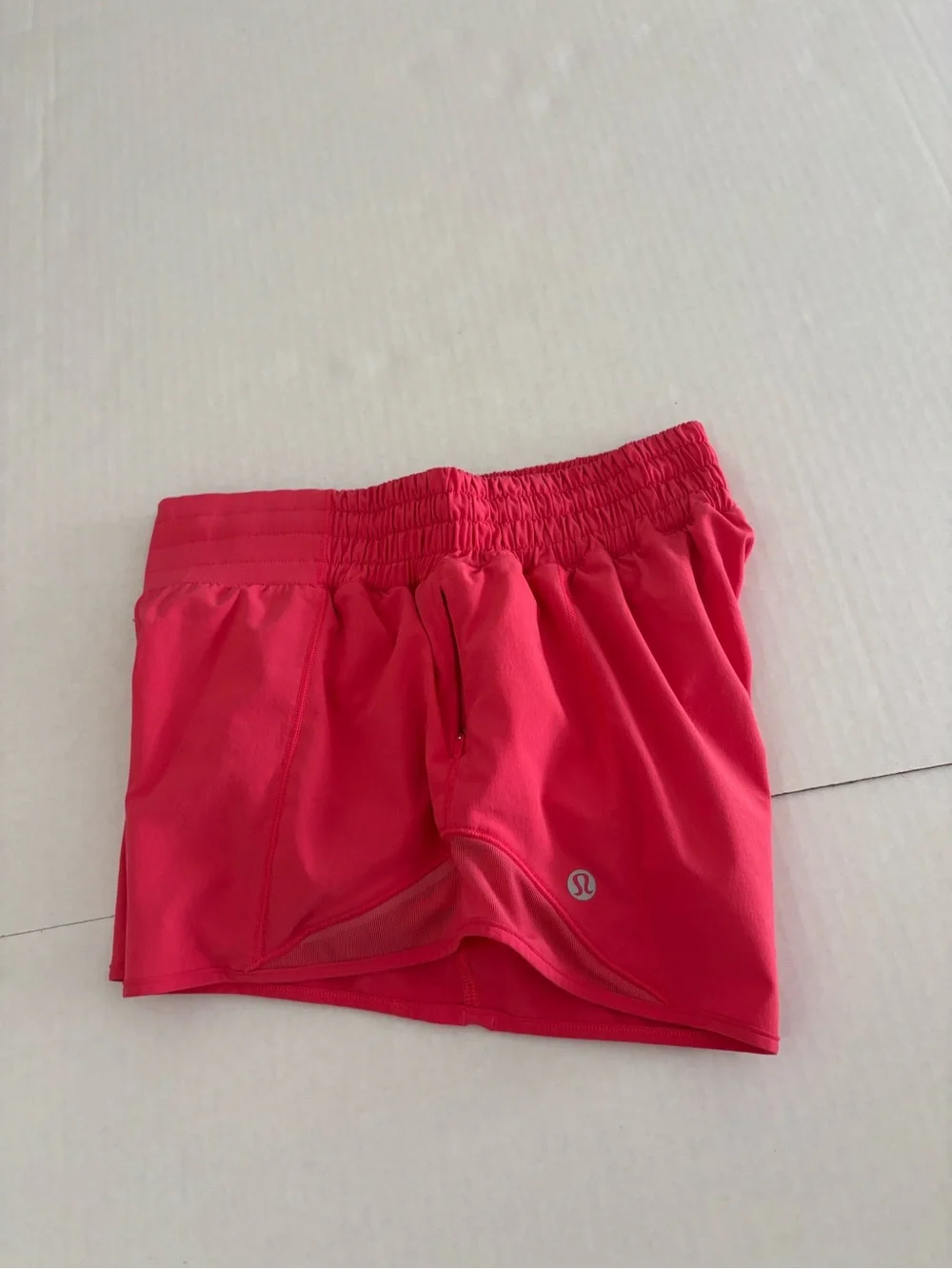 lululemon Lined Short Size 4 inseam 2.5”